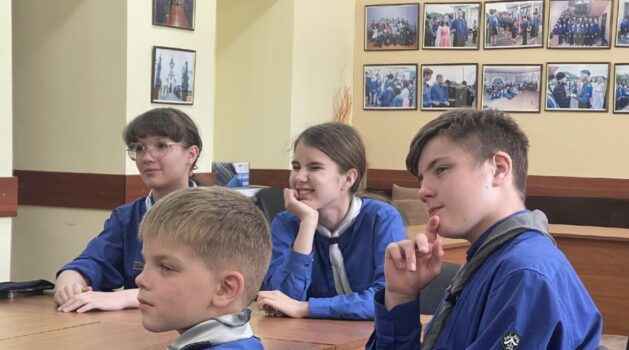 Финал интеллектуальных игр «Что? Где? Когда?» среди отрядов Национальной организации витязей прошёл в онлайн-формате.